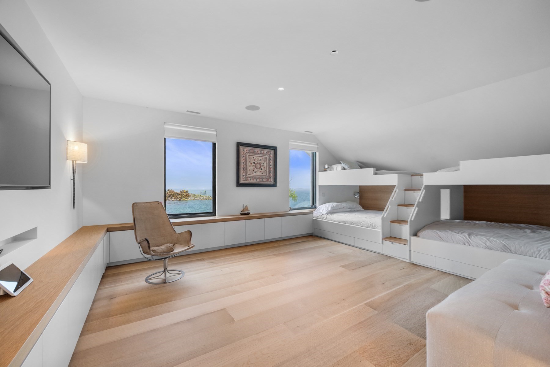 20 Crowninshield Road Property Photo 34