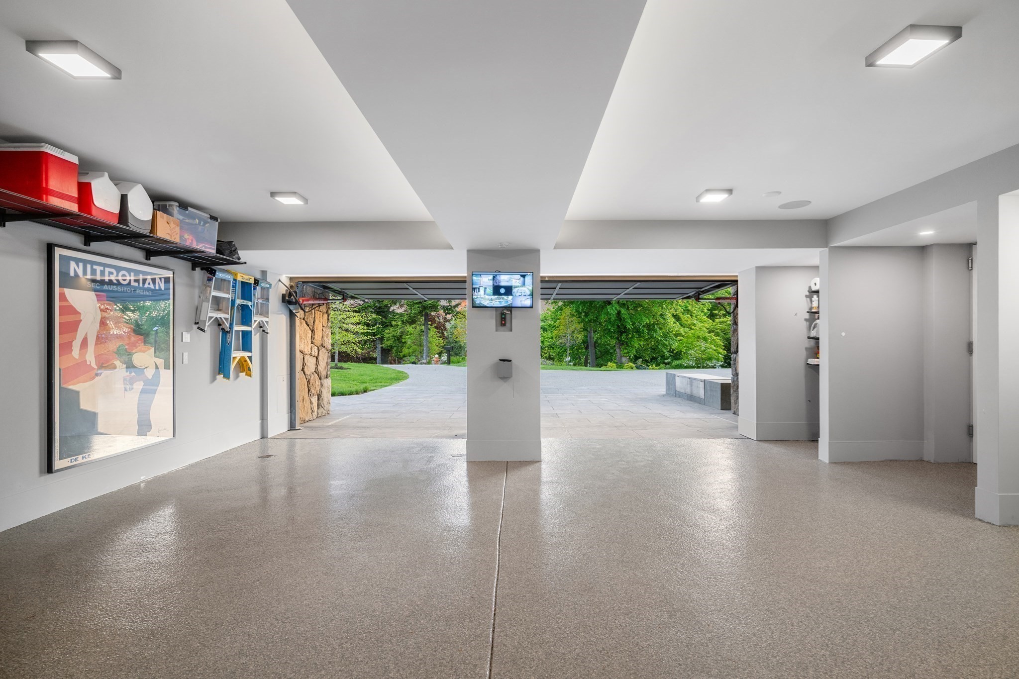 20 Crowninshield Road Property Photo 38