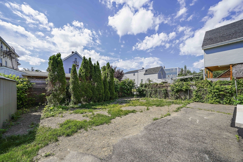 57 Orchardfield St Property Photo 28