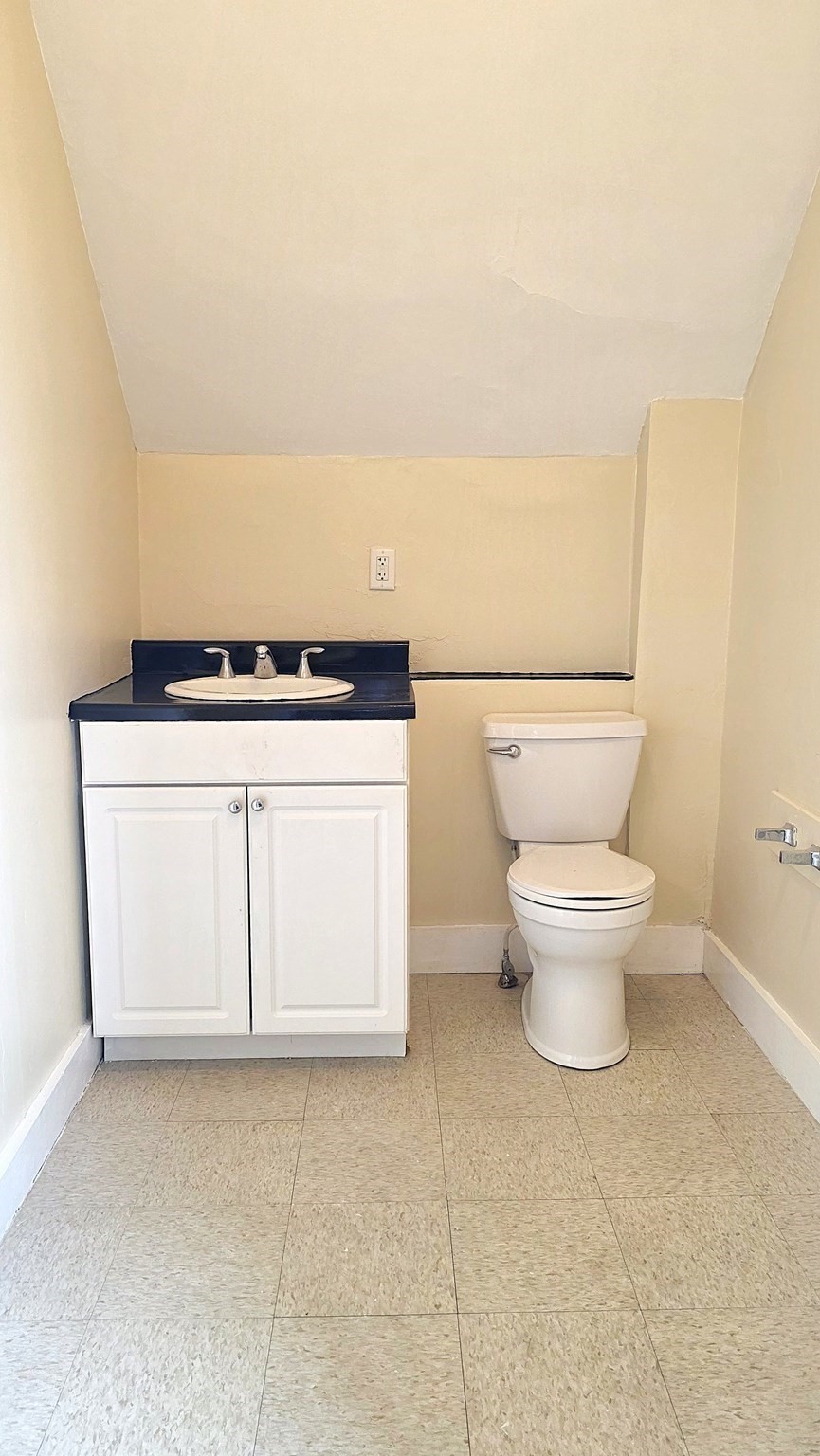 6 Warden St Property Photo 22