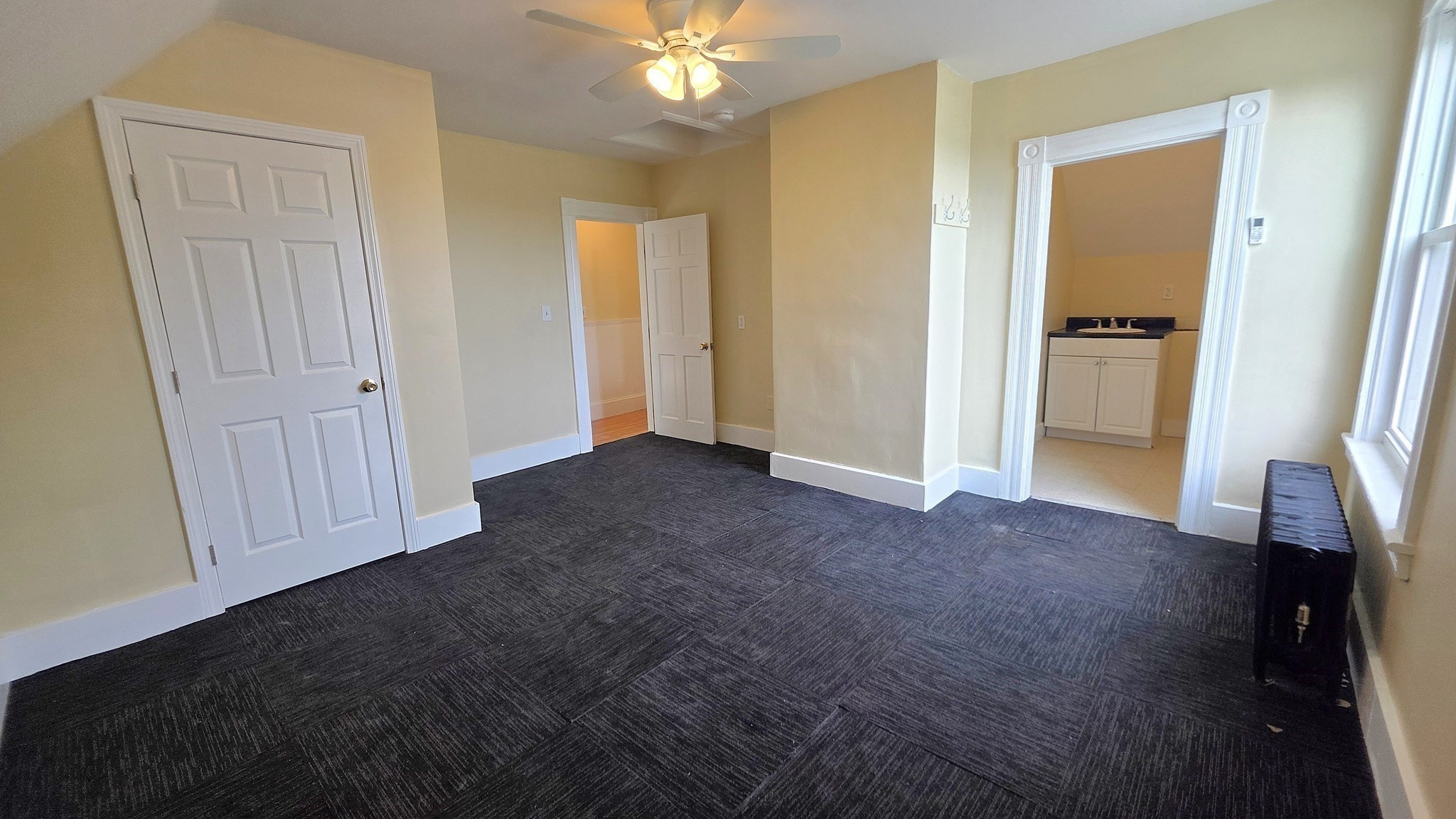 6 Warden St Property Photo 27