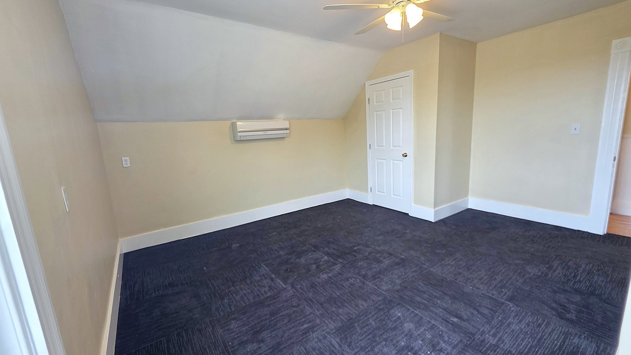 6 Warden St Property Photo 28