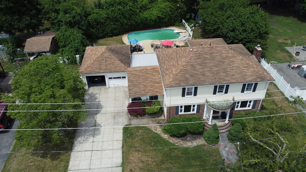 36 Duxbury St Property Photo 1