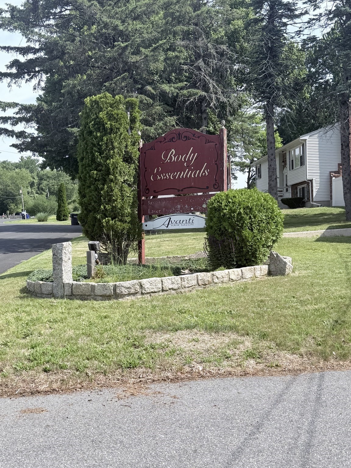 0 Confidential Property Photo 1