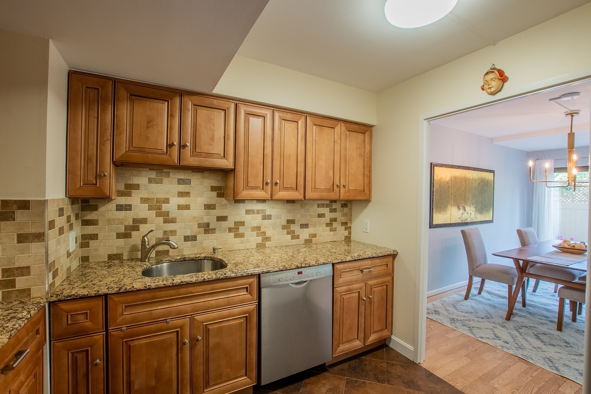 250 Hammond Pond Parkway # 102n Property Photo 16