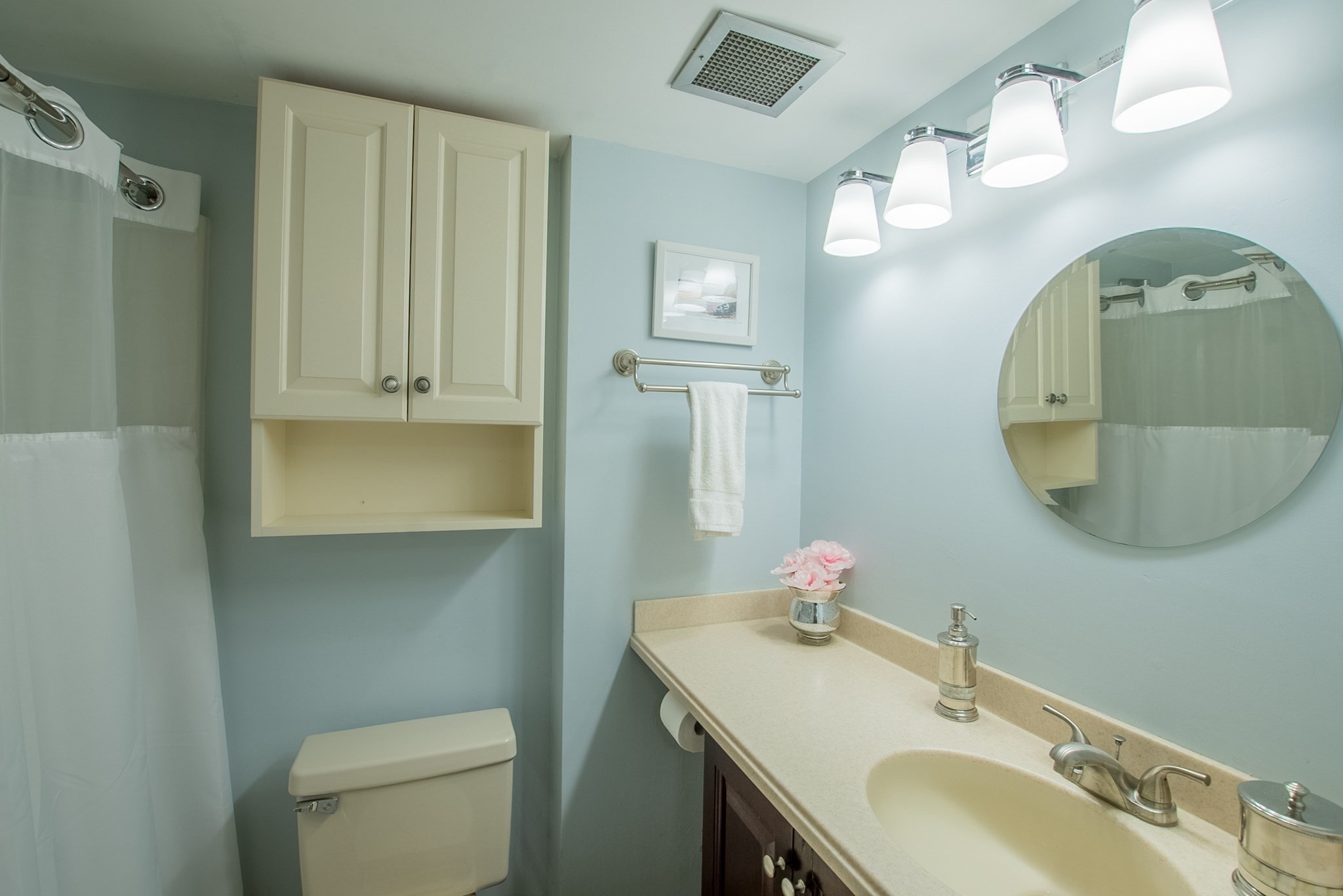 250 Hammond Pond Parkway # 102n Property Photo 18