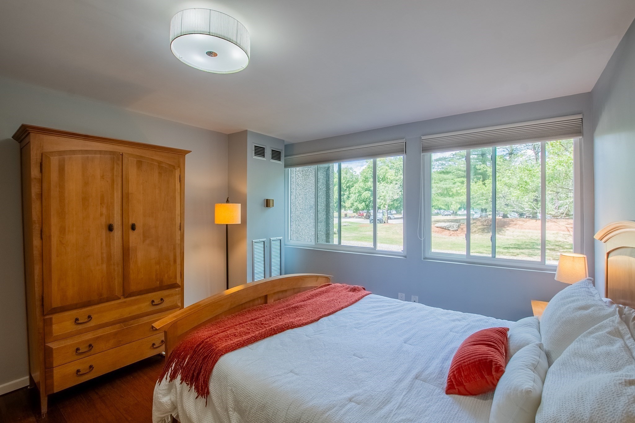 250 Hammond Pond Parkway # 102n Property Photo 23