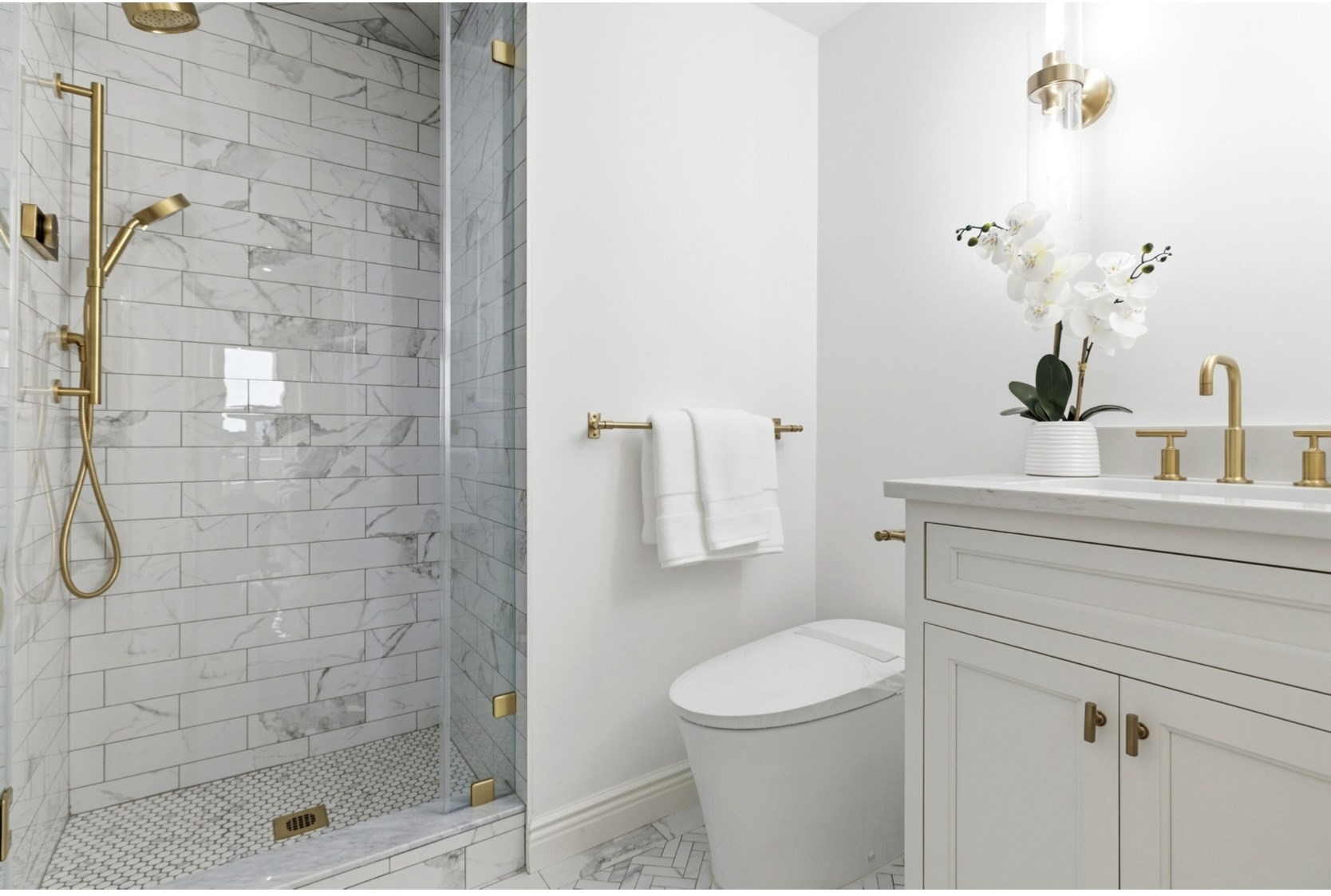 220 Boylston # 1004 Property Photo 16