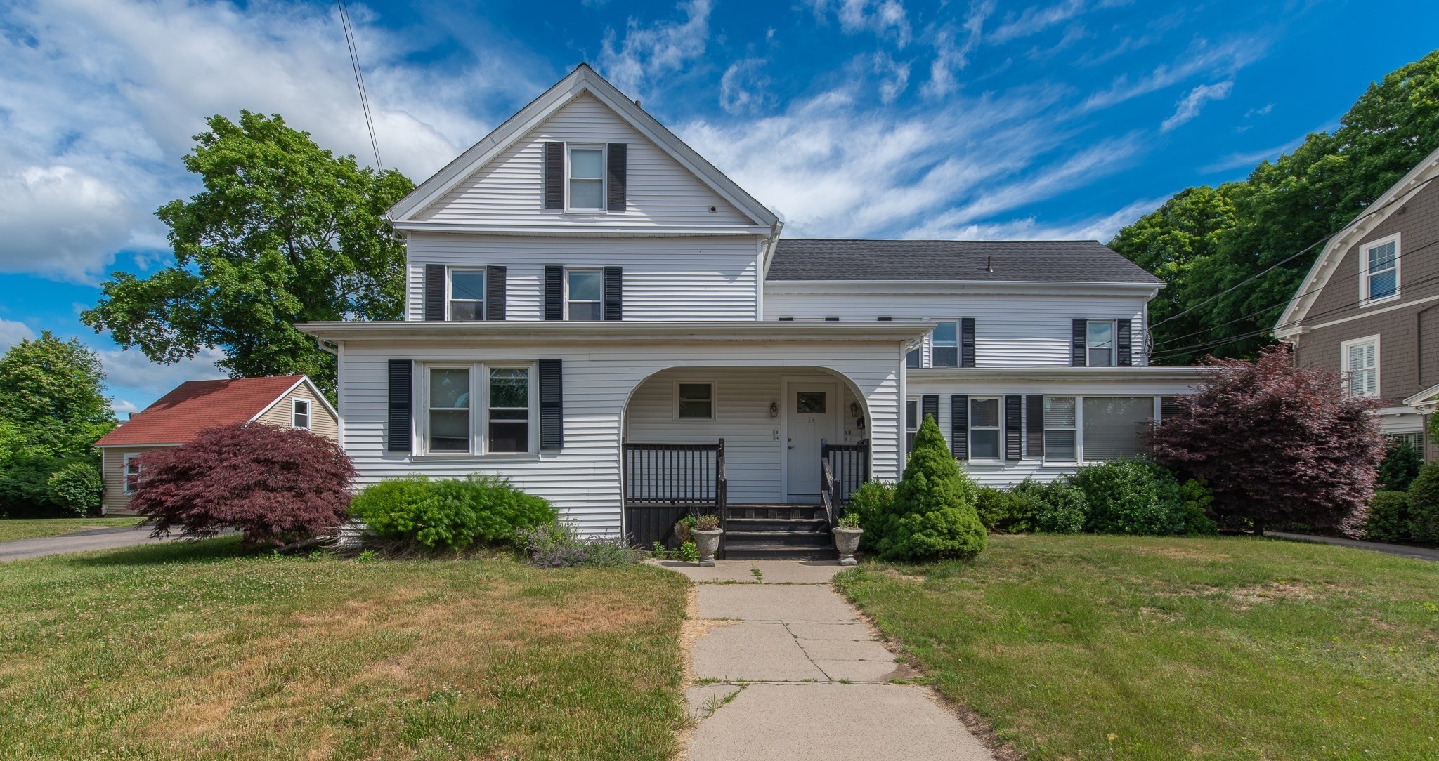14 Pleasant St # C Property Photo 1