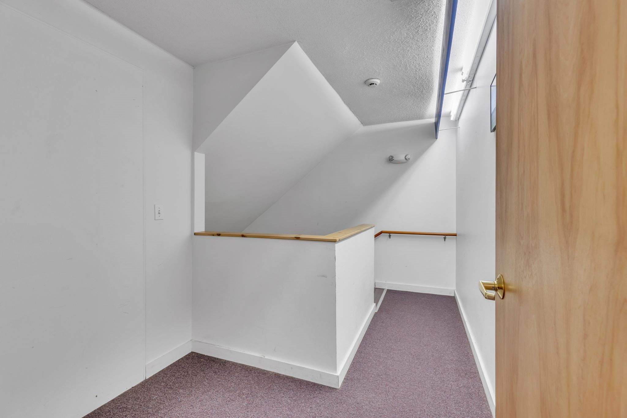 9 Russell Rd Property Photo 24