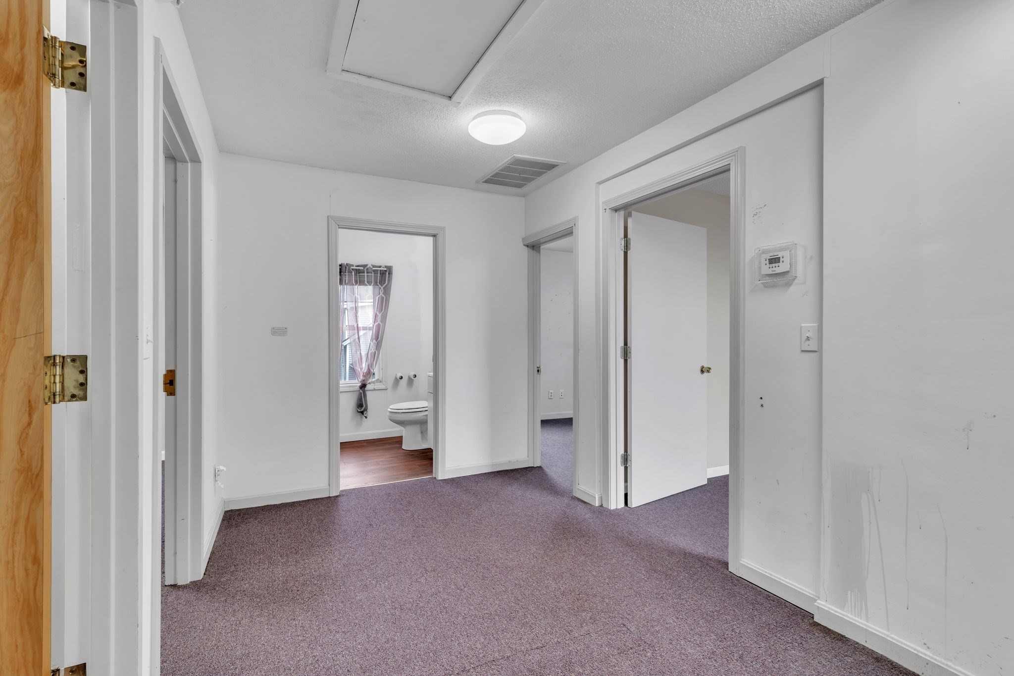 9 Russell Rd Property Photo 25