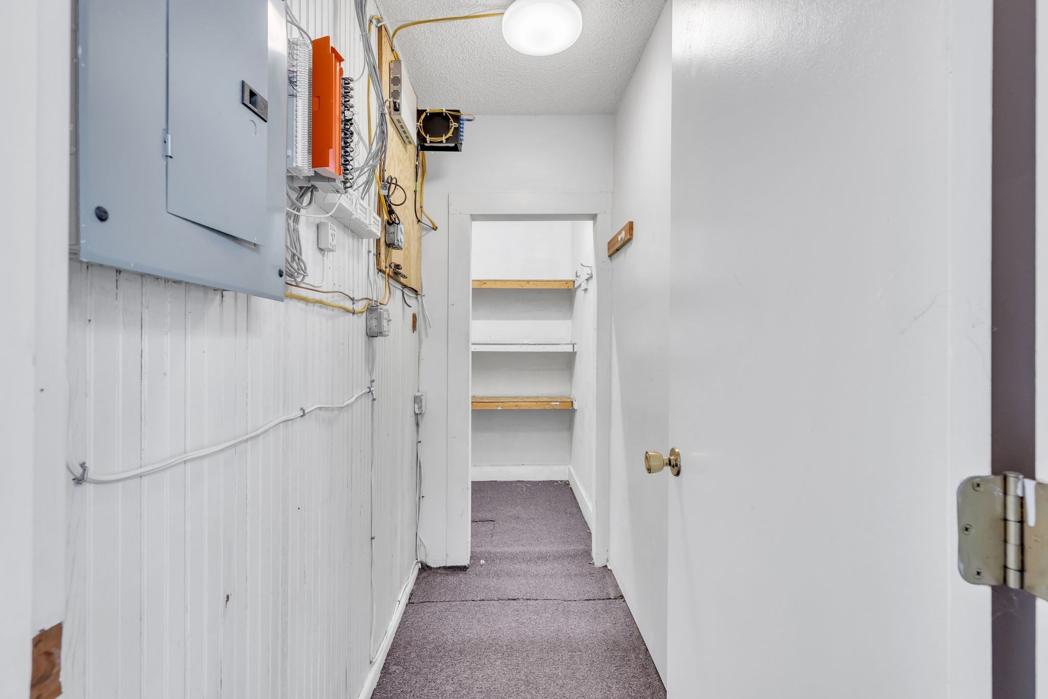 9 Russell Rd Property Photo 34