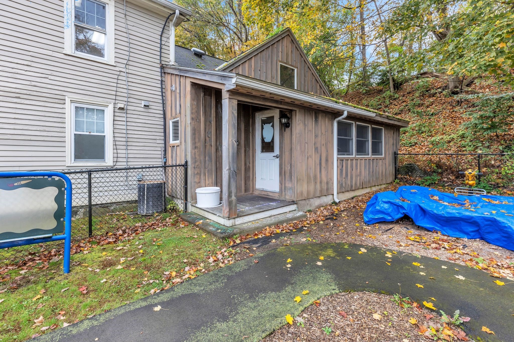 9 Russell Rd Property Photo 41