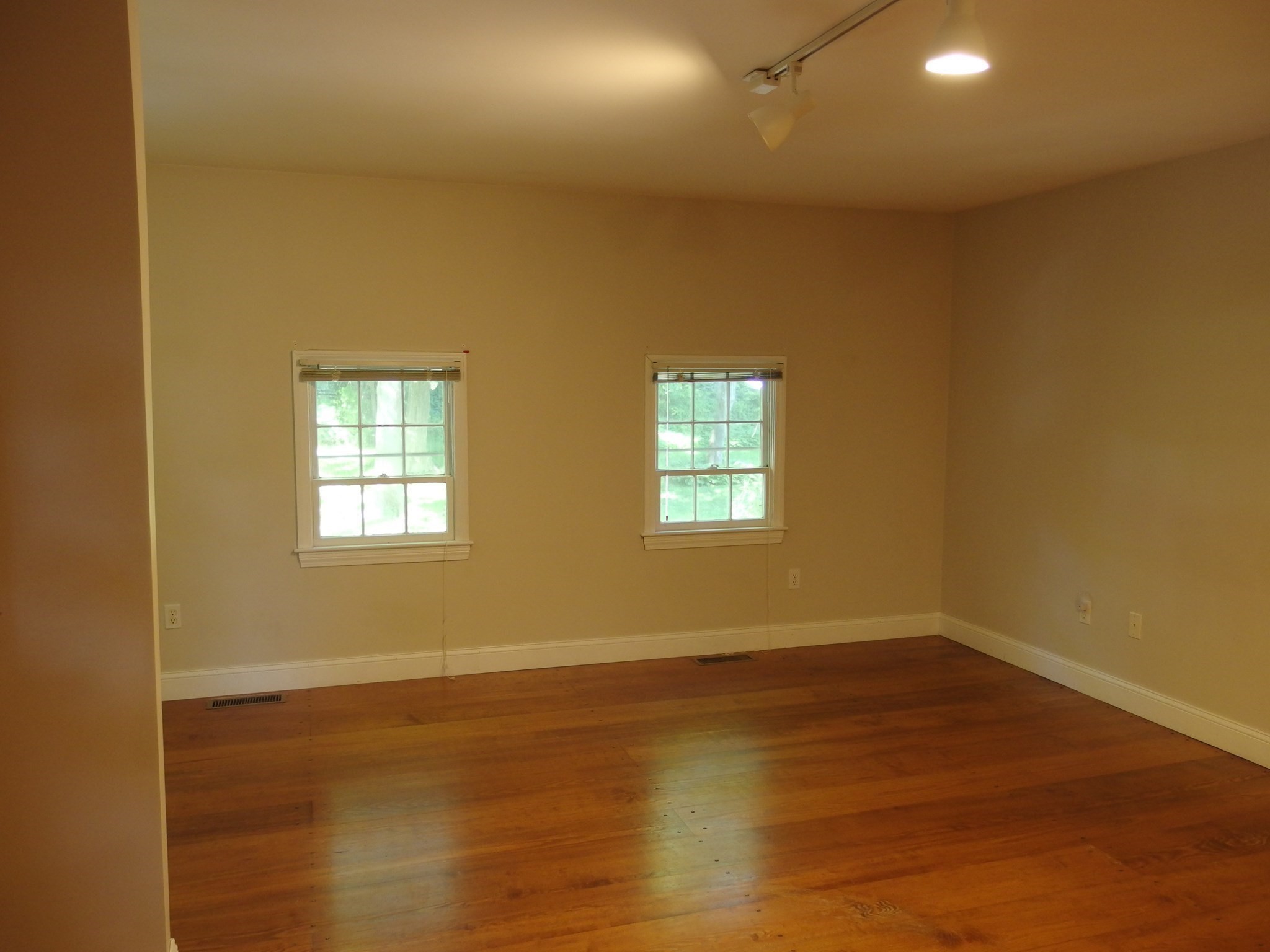 148 State Street # 2 Property Photo 4