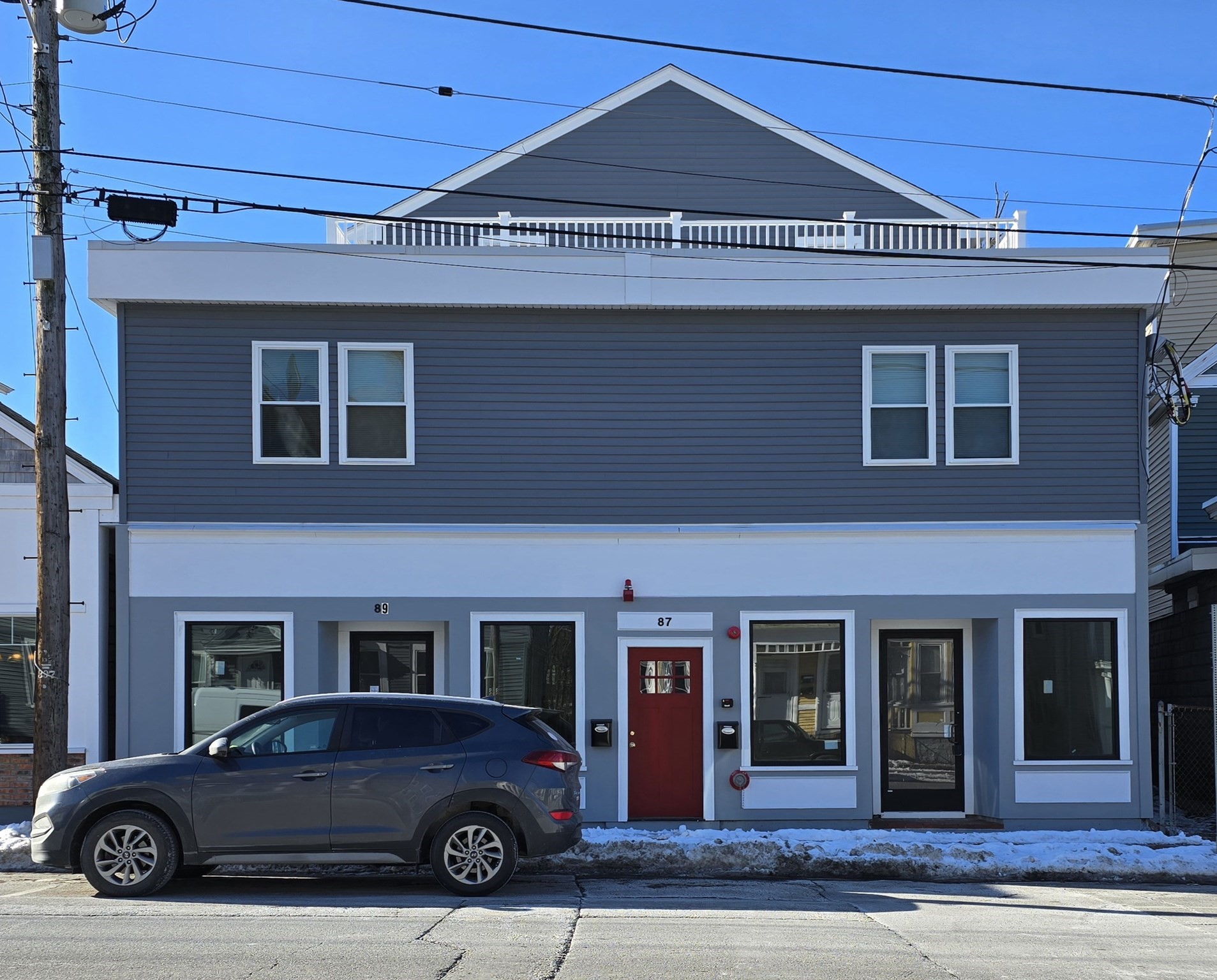 89 Main St # 2 Property Photo 1