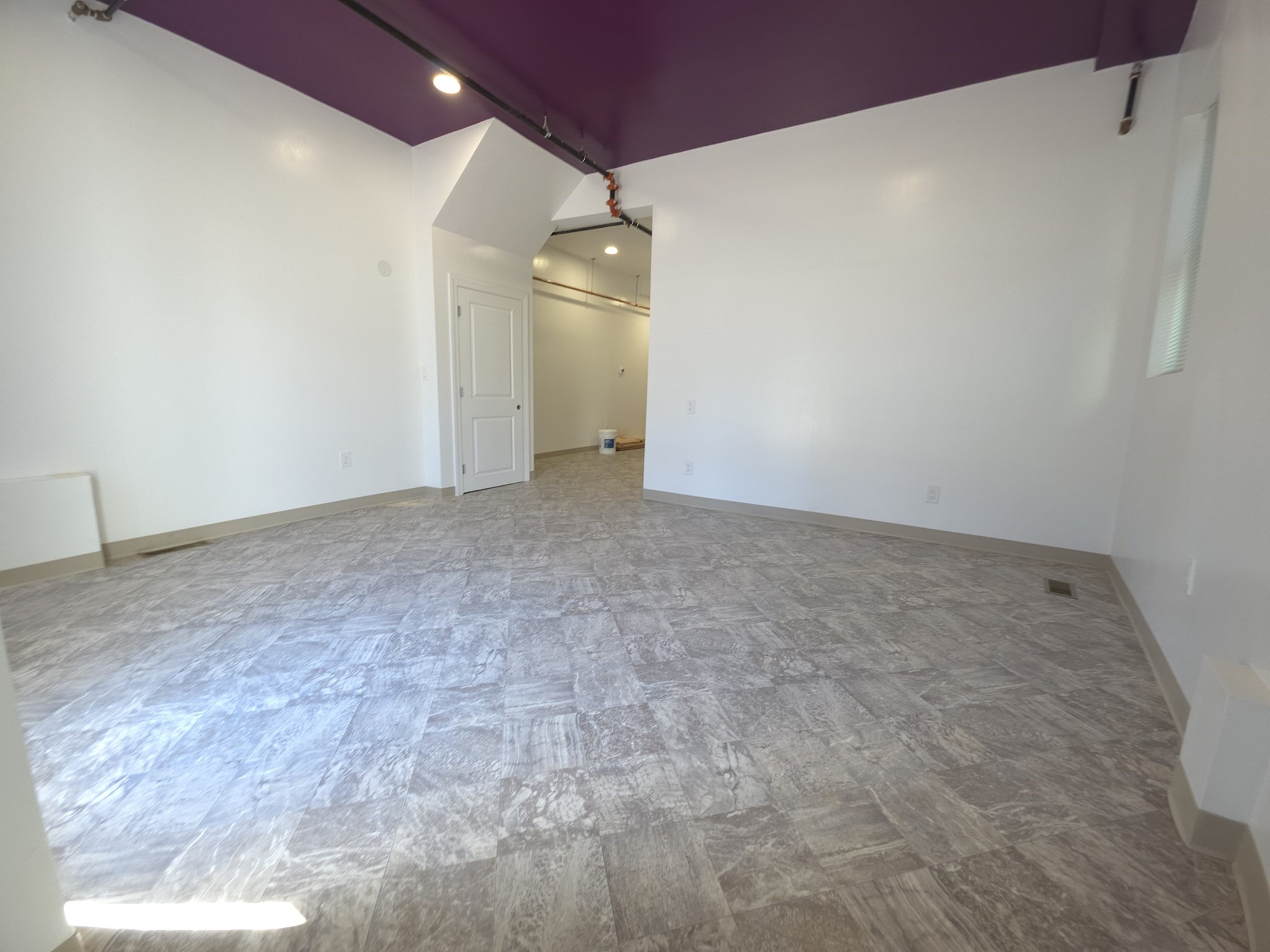 89 Main St # 2 Property Photo 2