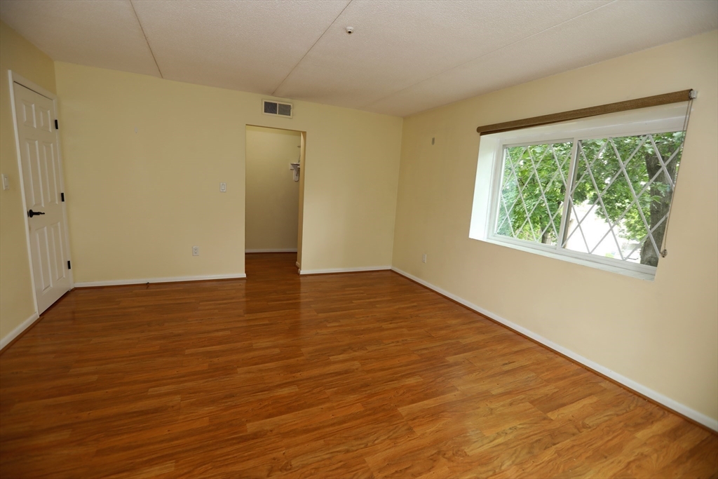 62 South St # 15 Property Photo 15