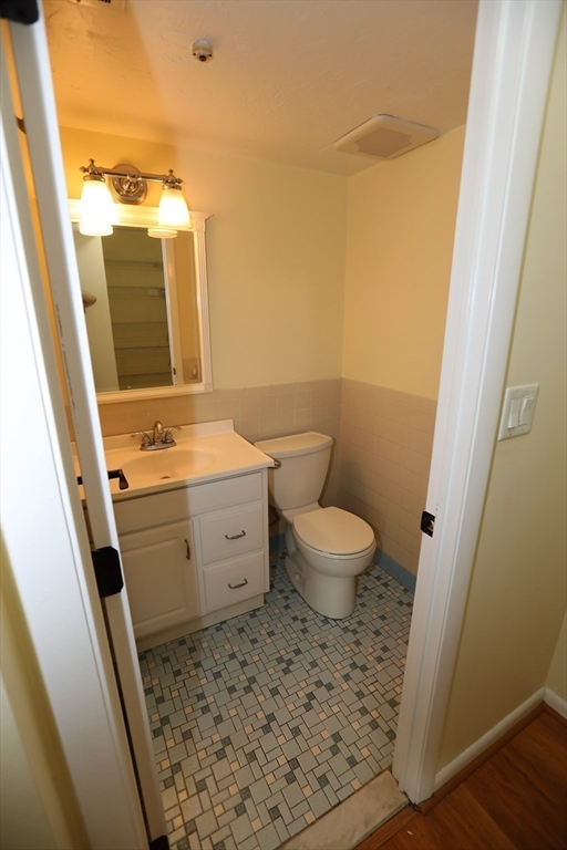 62 South St # 15 Property Photo 16