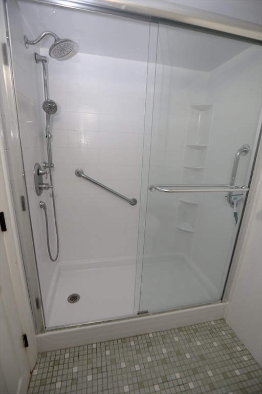 62 South St # 15 Property Photo 19
