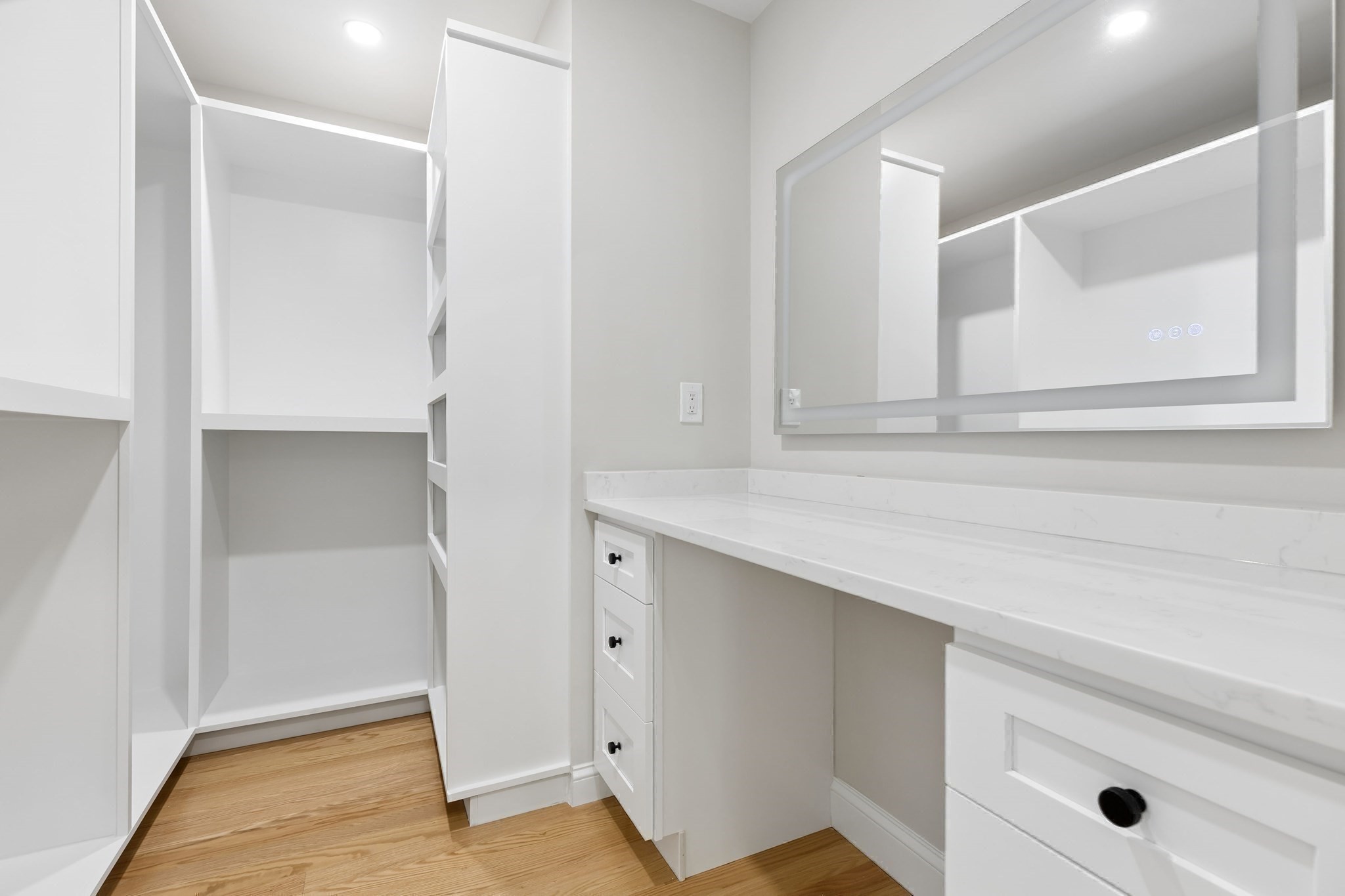 53 Louis St Property Photo 18