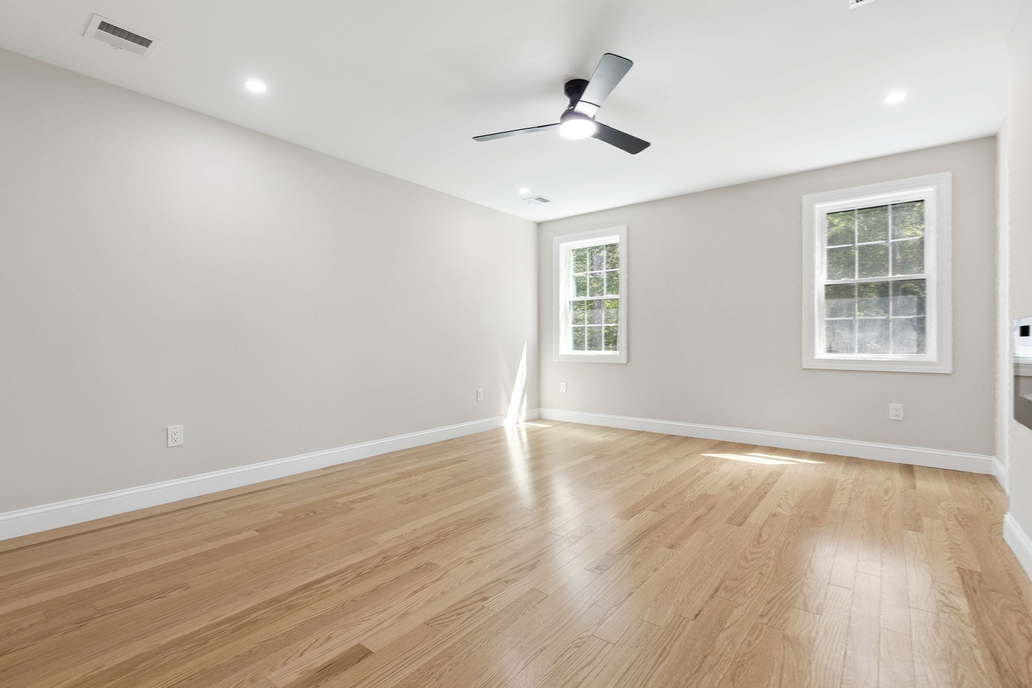 53 Louis St Property Photo 22