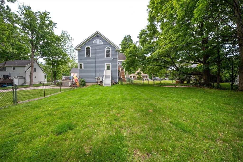 21 Pleasant Street Property Photo 35