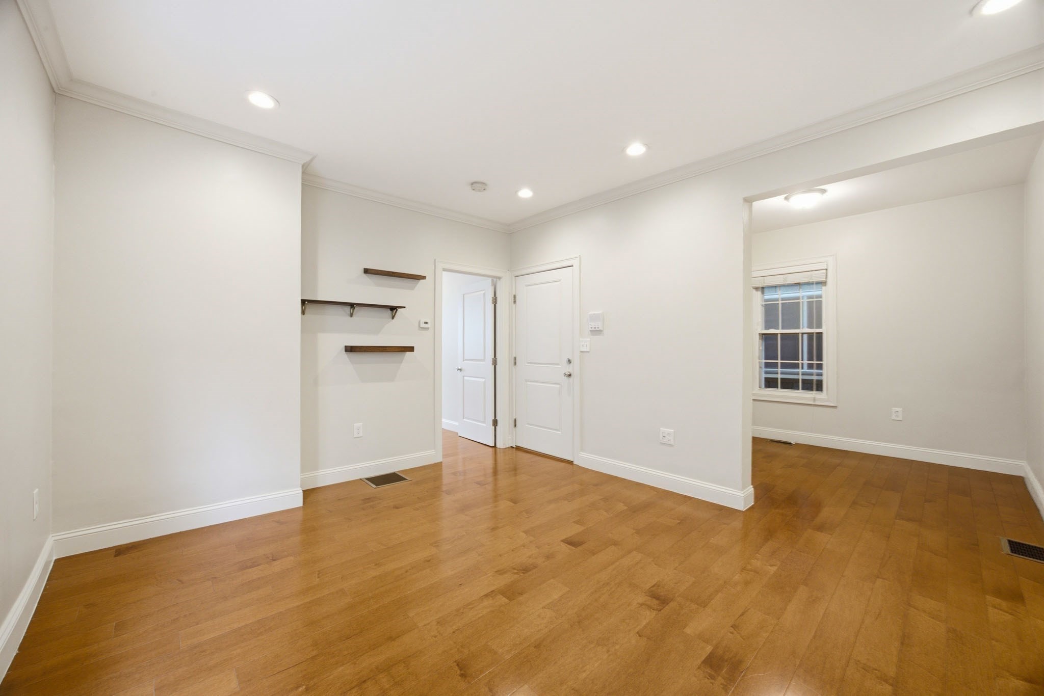 276 Princeton St # 1 Property Photo 4