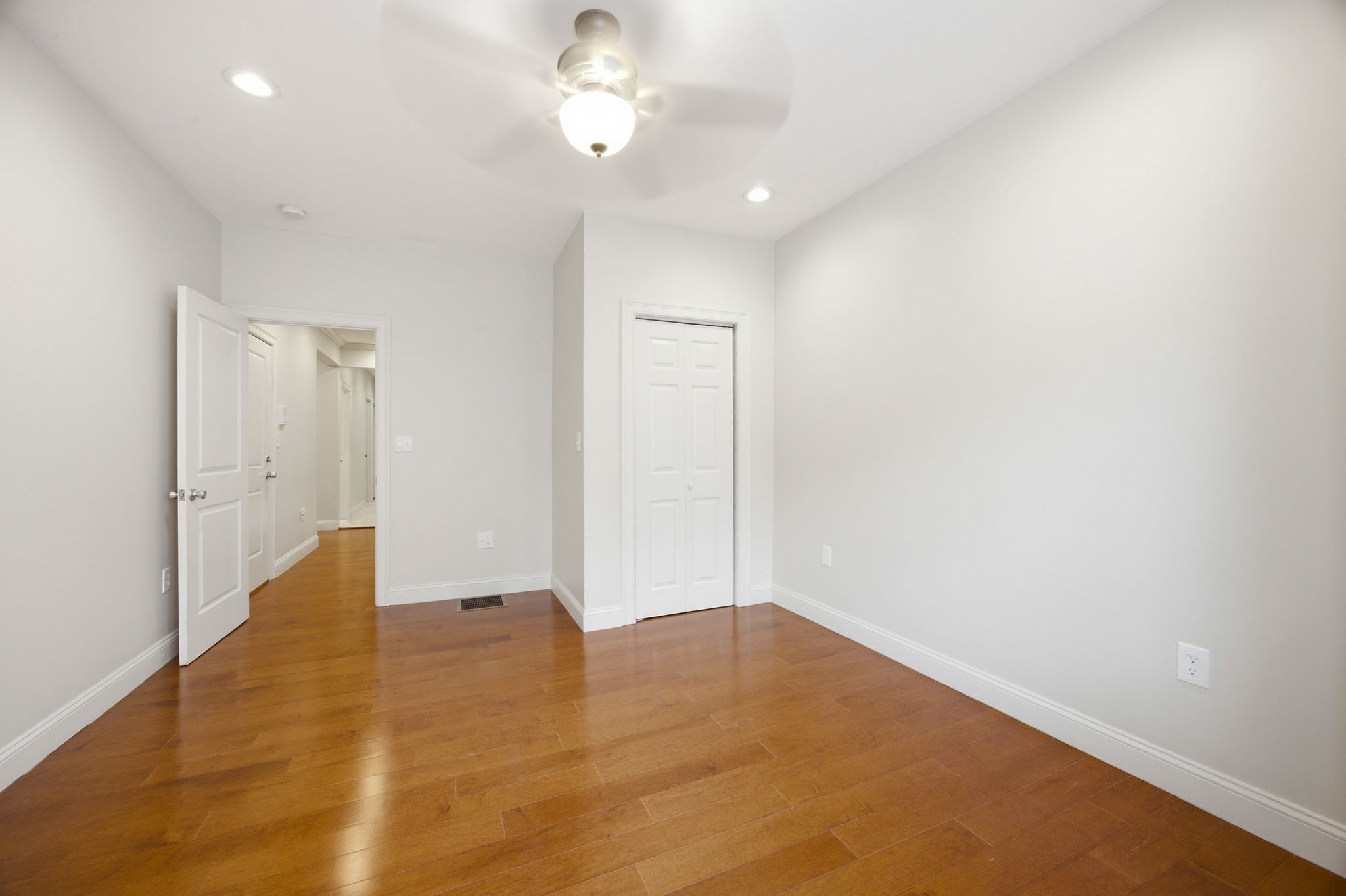 276 Princeton St # 1 Property Photo 10
