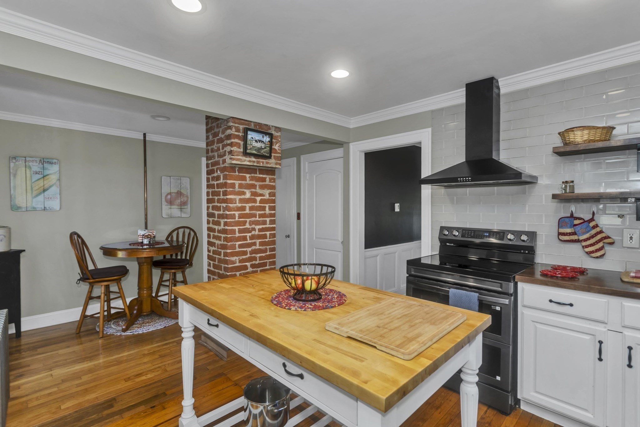 138 Vining Hill Rd Property Photo 10