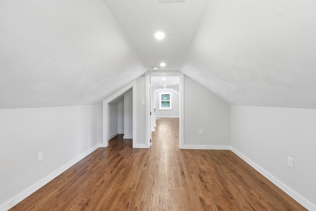 8 Millbury Terrace Property Photo 30