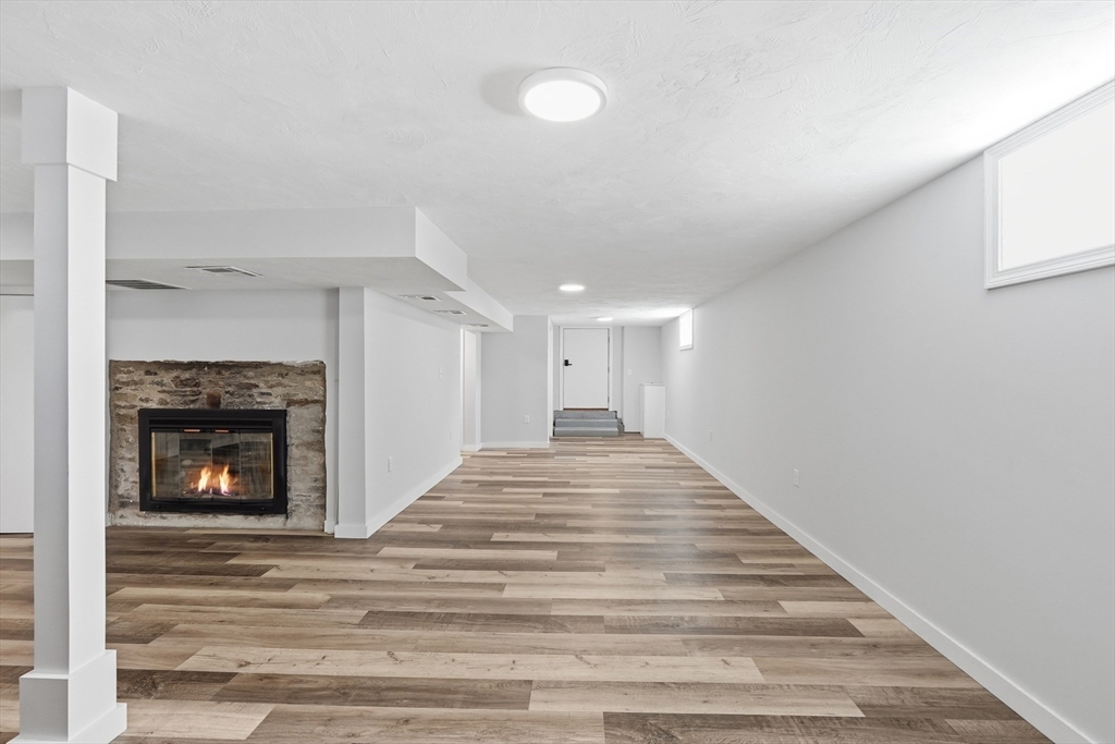 8 Millbury Terrace Property Photo 34