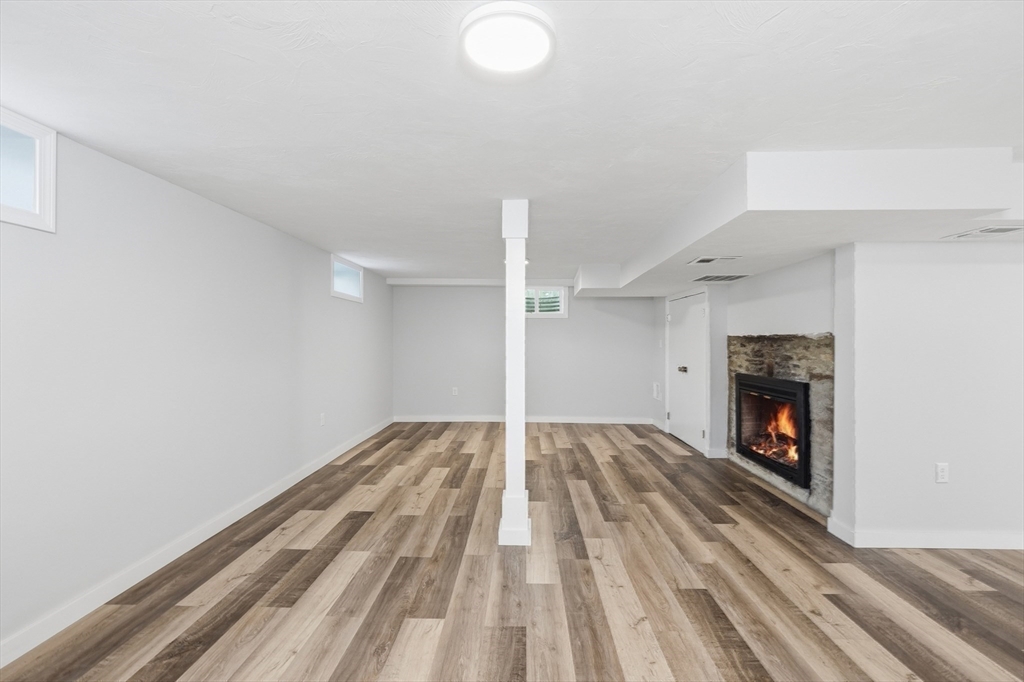 8 Millbury Terrace Property Photo 37