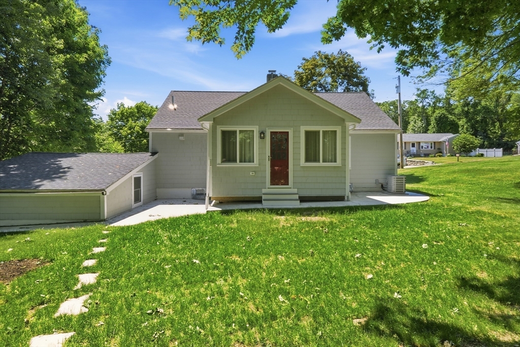 8 Millbury Terrace Property Photo 40