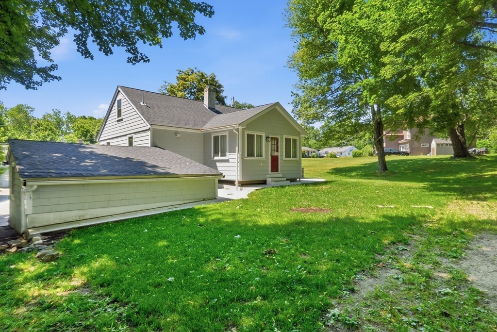 8 Millbury Terrace Property Photo 41