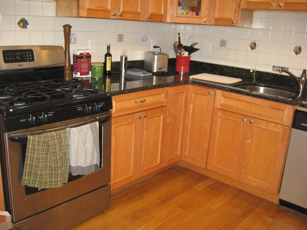 88 Pleasant # 2 Property Photo 14