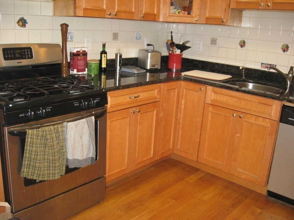88 Pleasant # 2 Property Photo 18