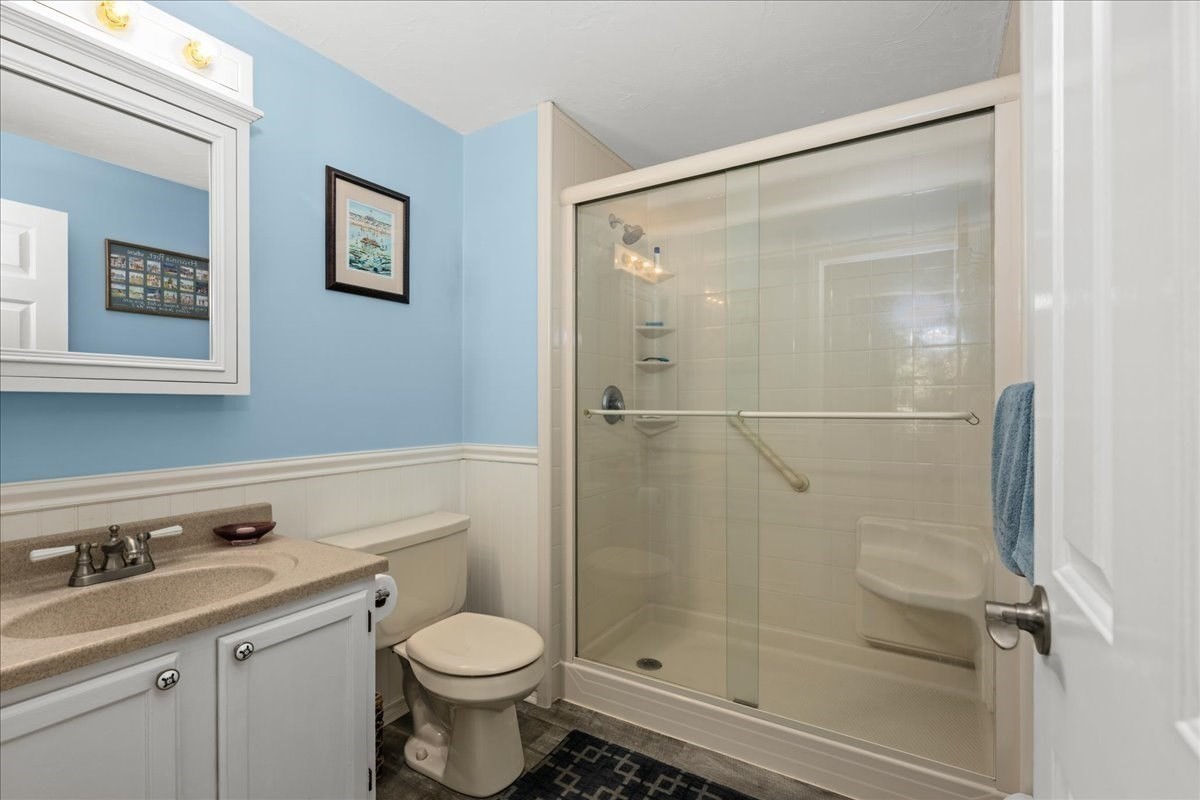 108 Marston Ave Property Photo 14