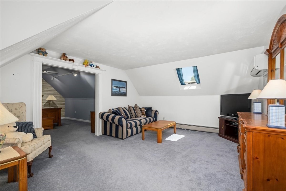 108 Marston Ave Property Photo 19