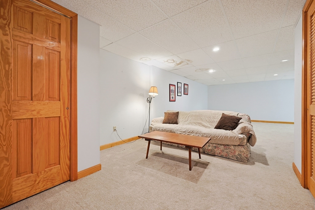 1775 Drift Rd Property Photo 33