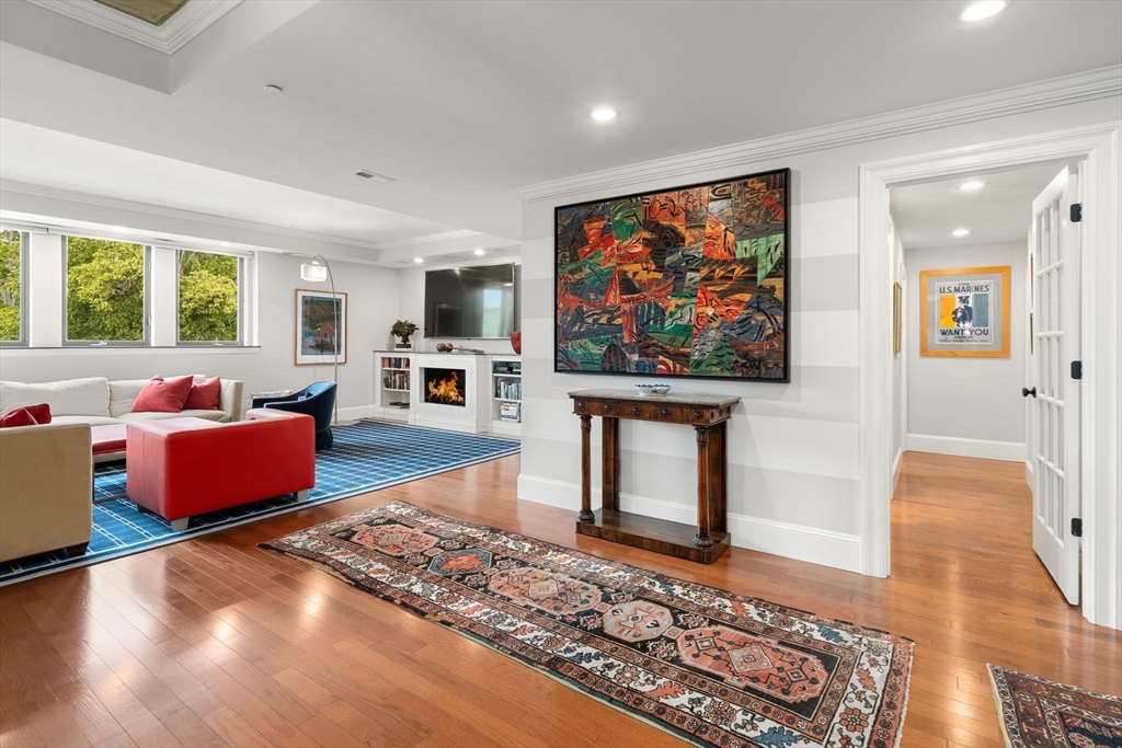 134 Mount Auburn St # 7 Property Photo 3