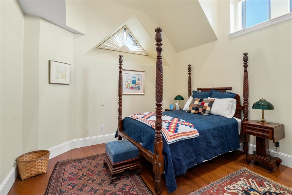 134 Mount Auburn St # 7 Property Photo 20