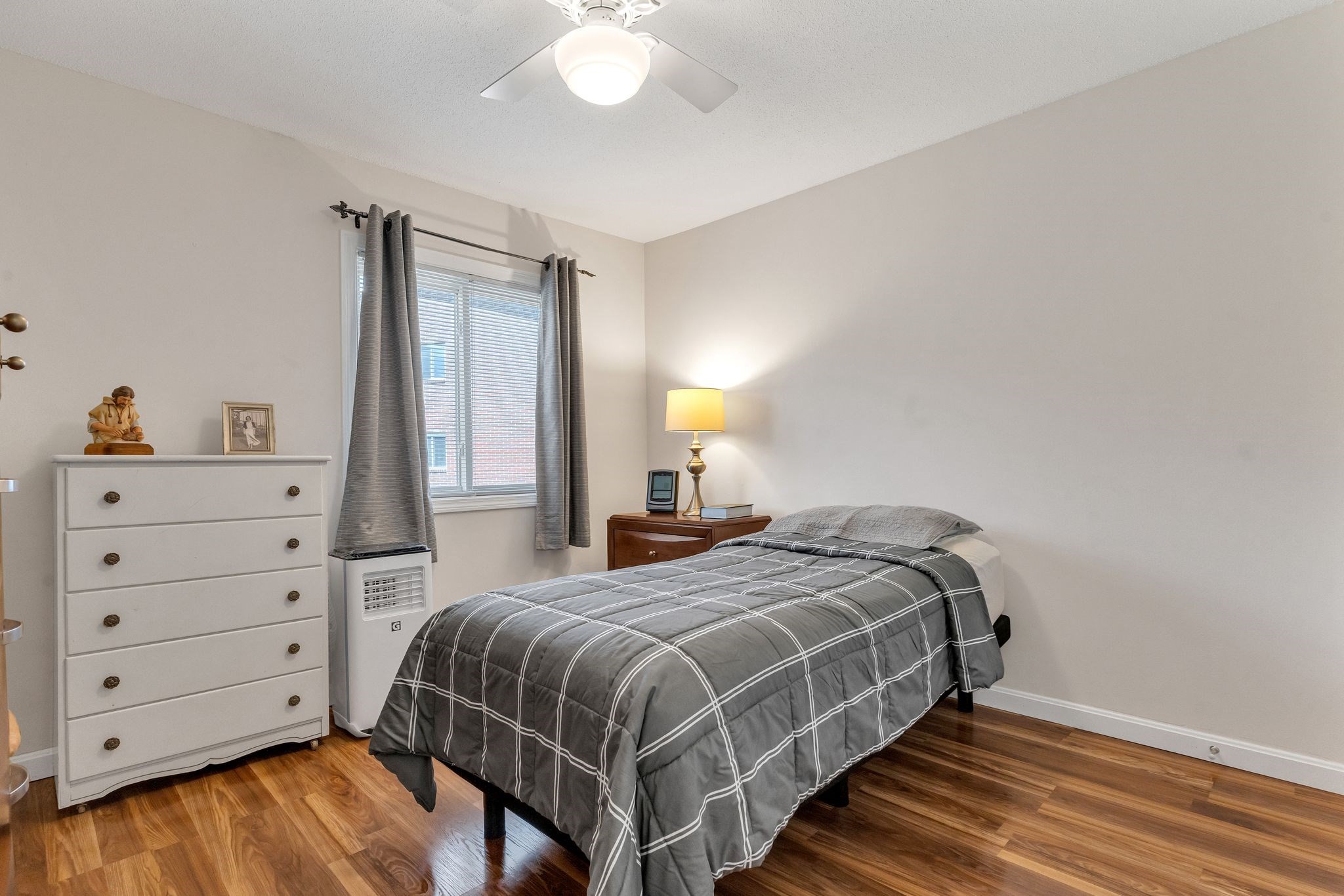 18 Dailey St # H Property Photo 27