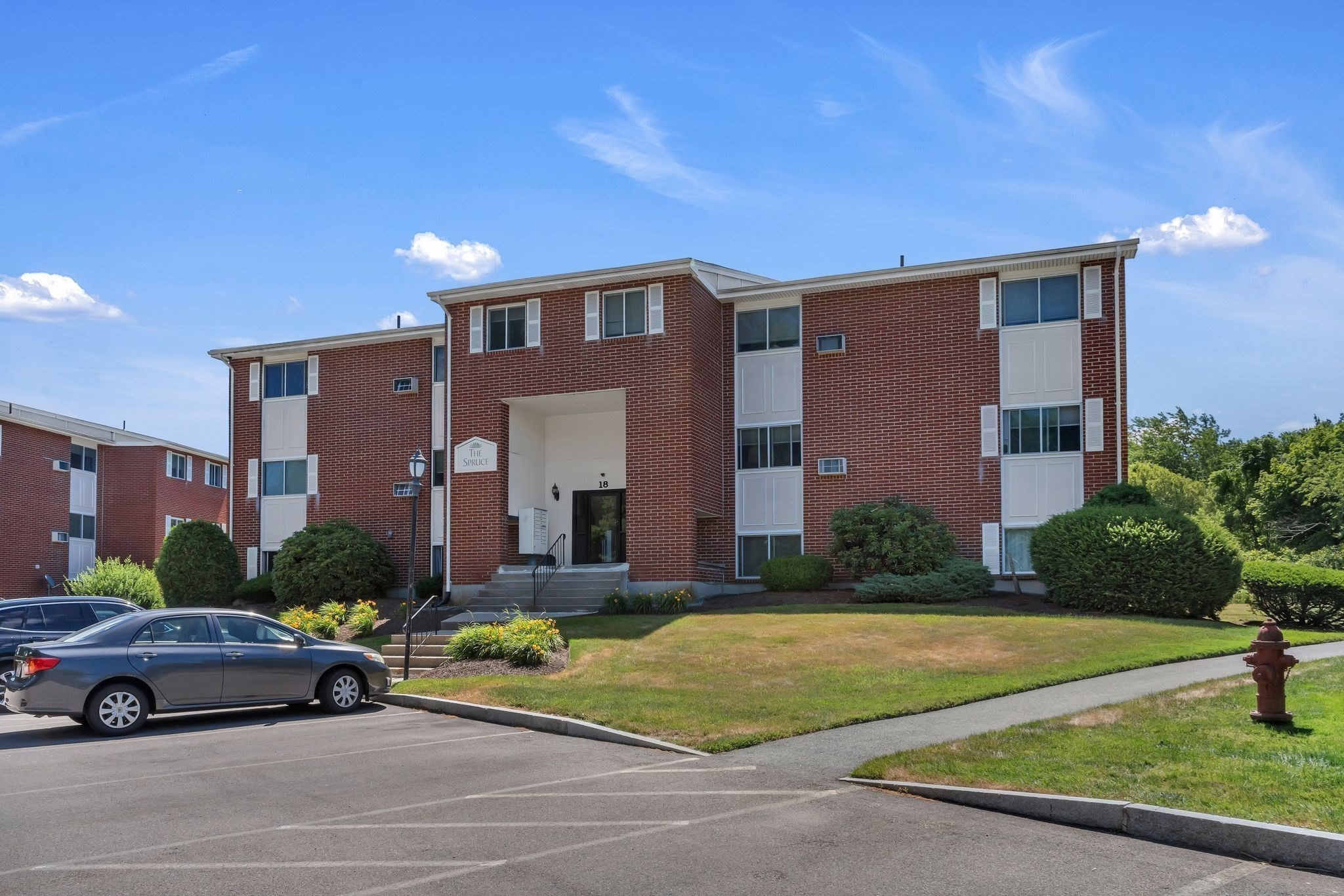 18 Dailey St # H Property Photo 34