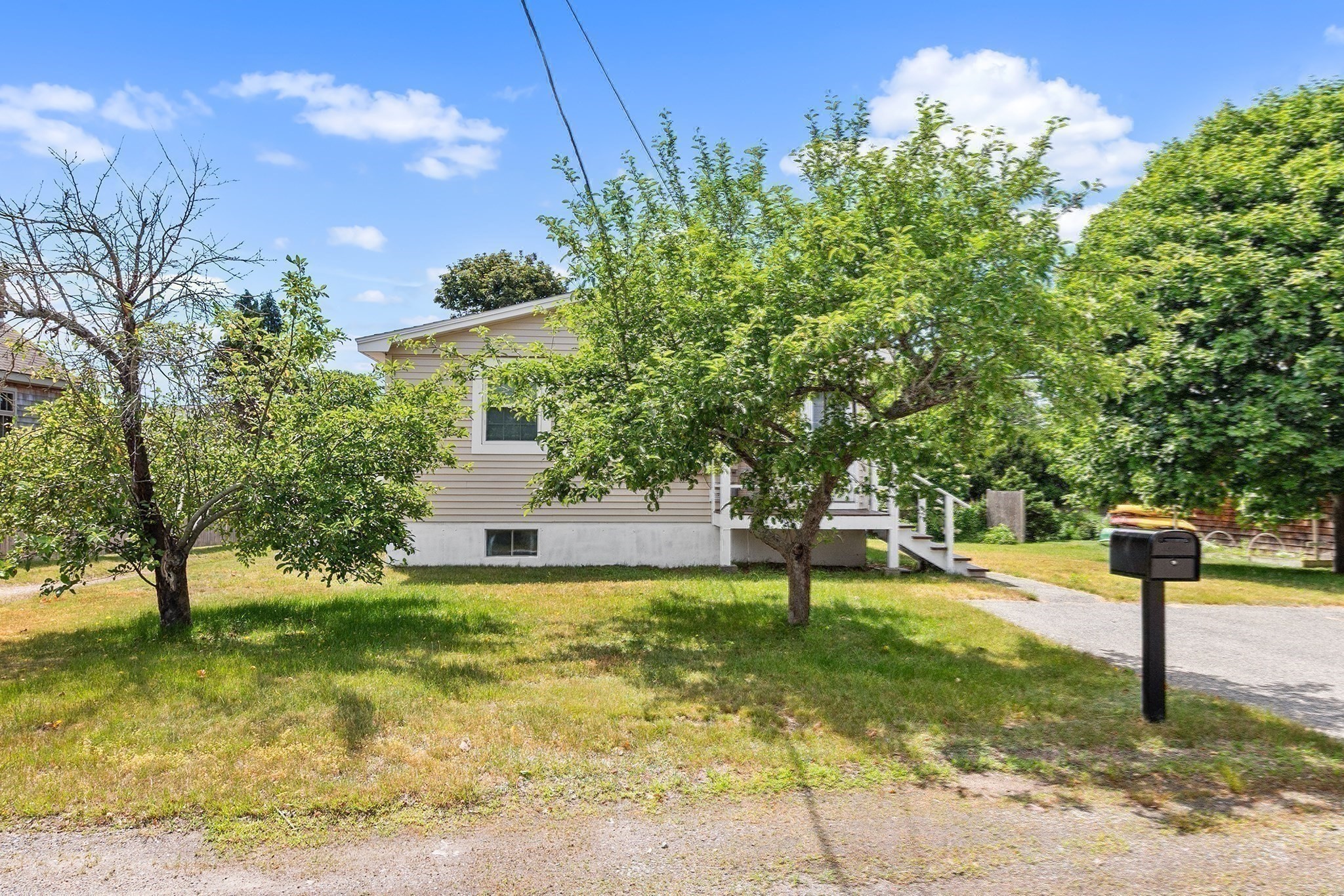5 Field Rd Property Photo 26
