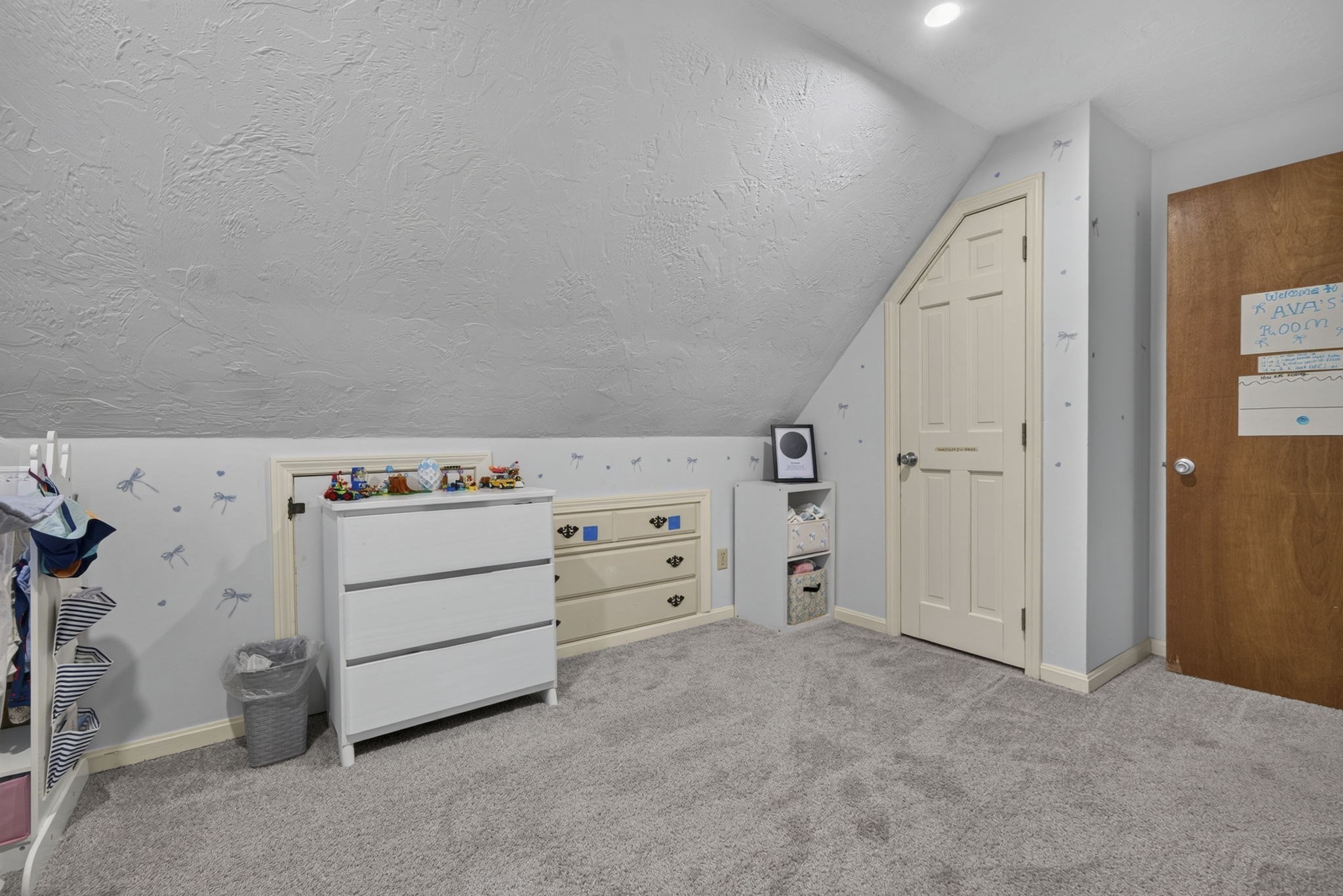 1 Pebble Path Property Photo 25