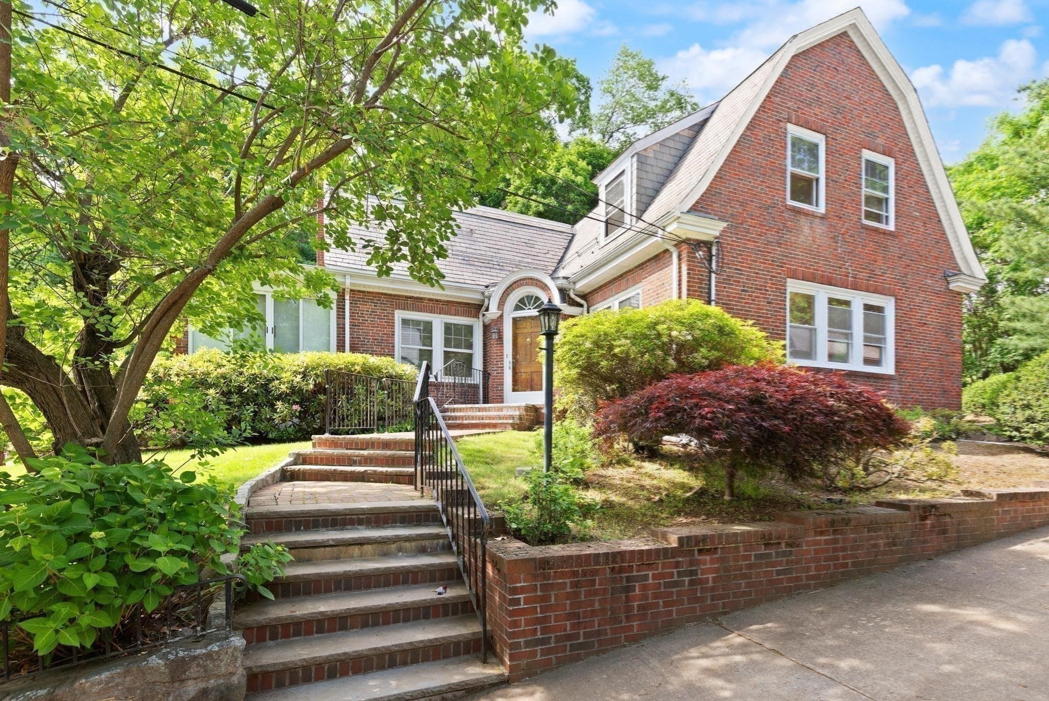 35 Arden Road Property Photo 1