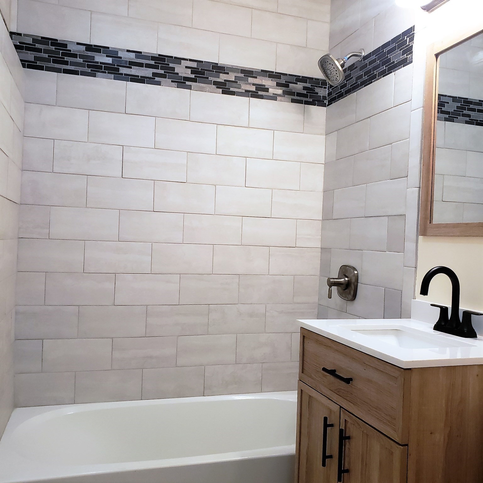 68 Everard Street # 2 Property Photo 1