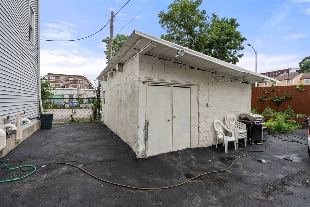 122 Piedmont St Property Photo 35