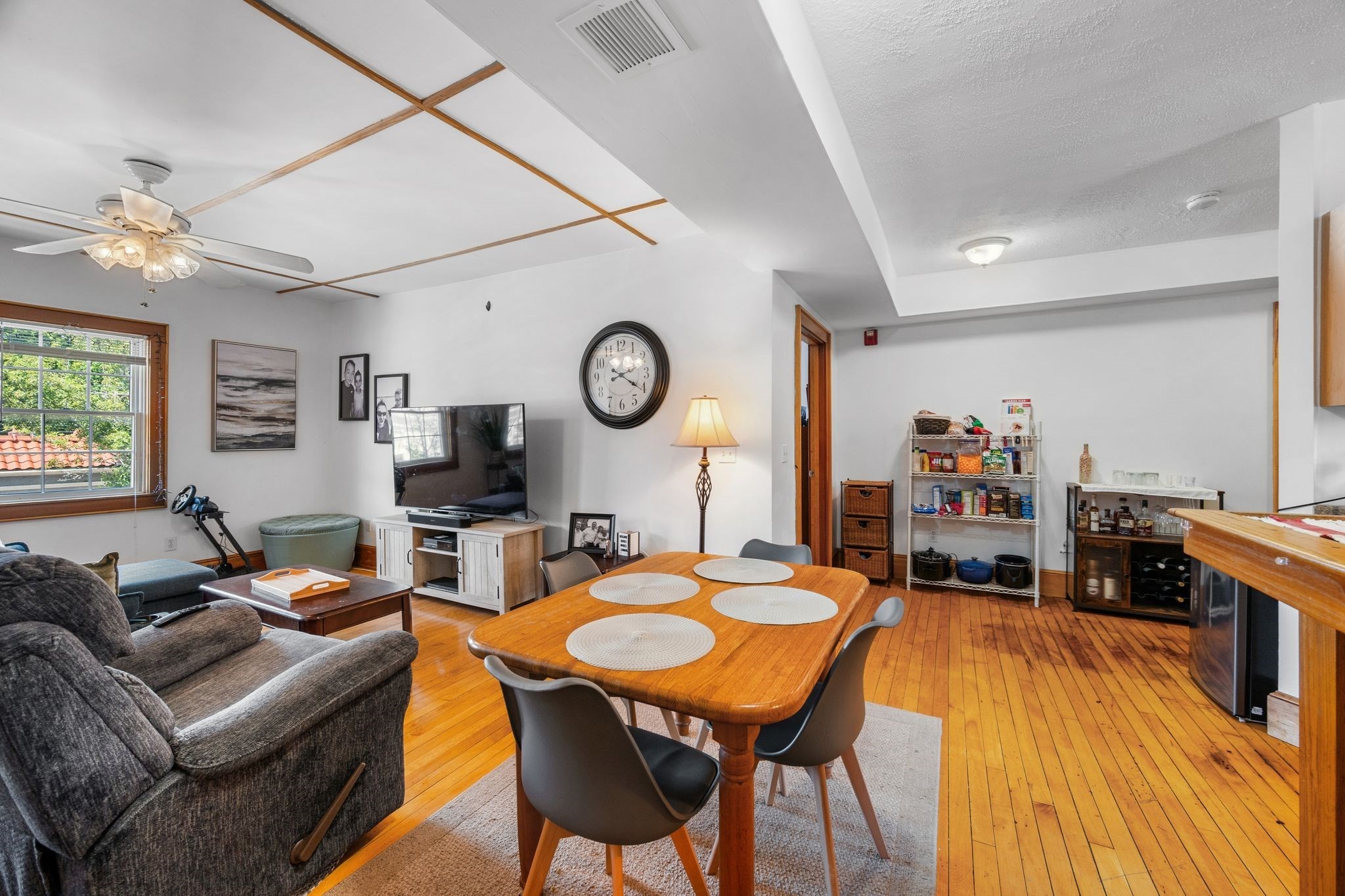 14-16-18 Friend St Property Photo 32