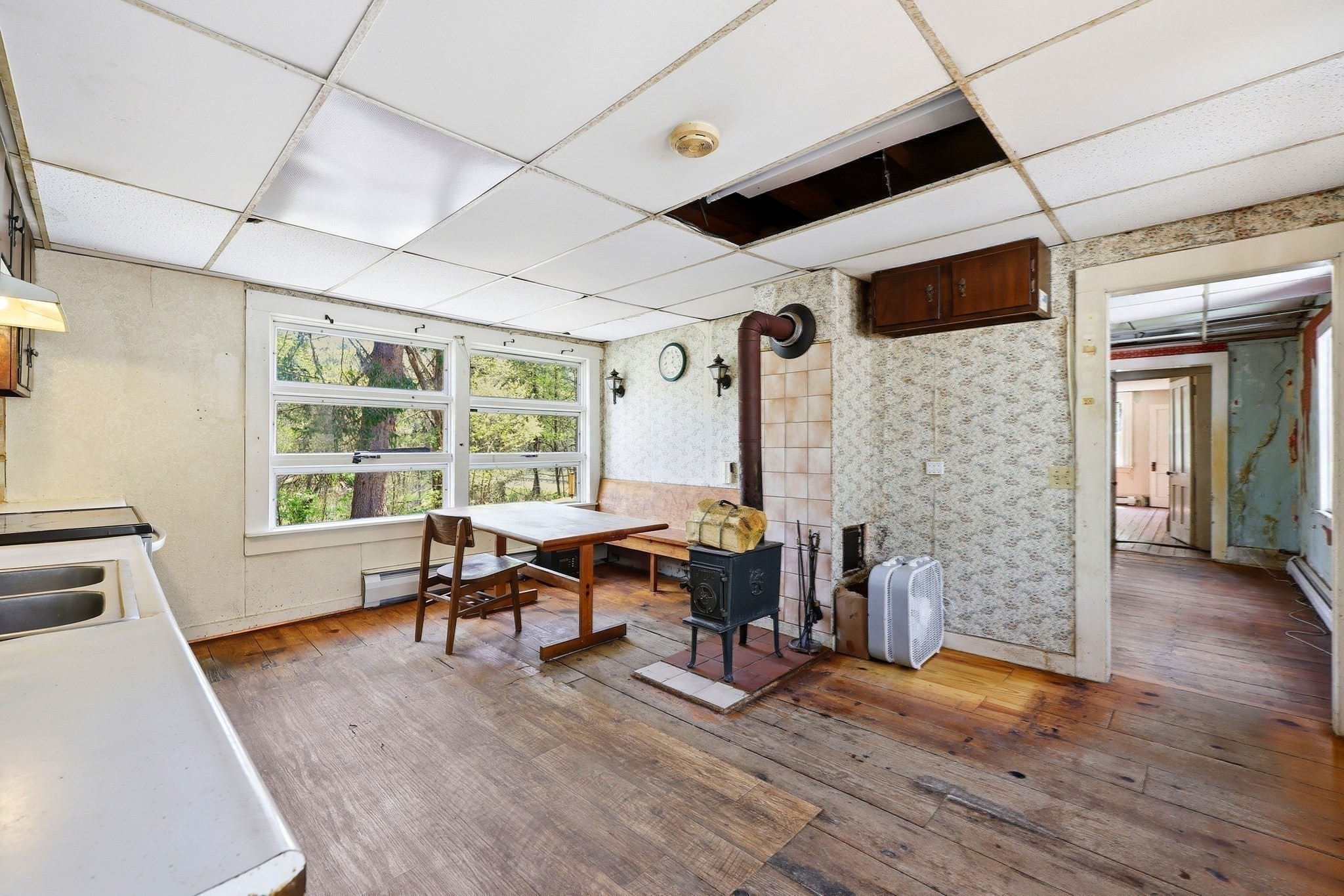 42 Shutesbury Rd Property Photo 14